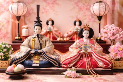 ひな祭りの人形